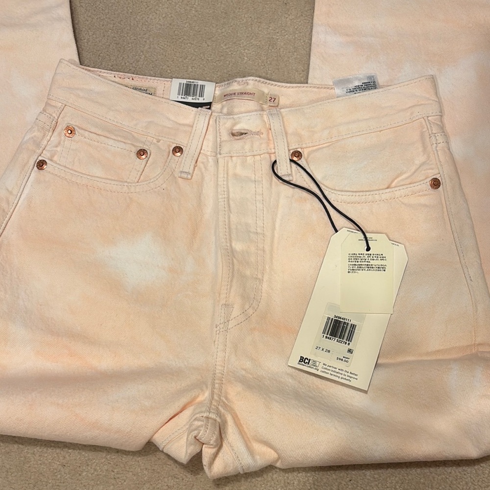 Women's Peach Jeans